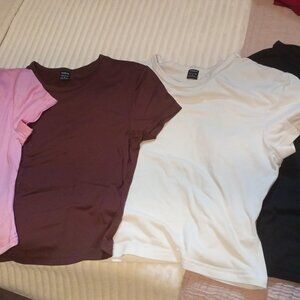 Women's cropped tops (4)
